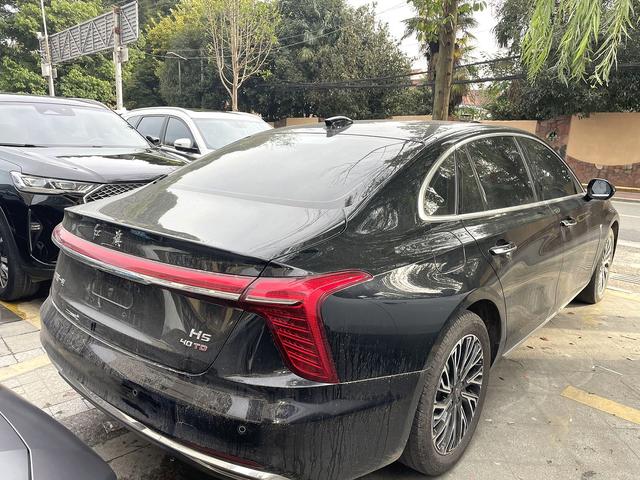 Hongqi H5