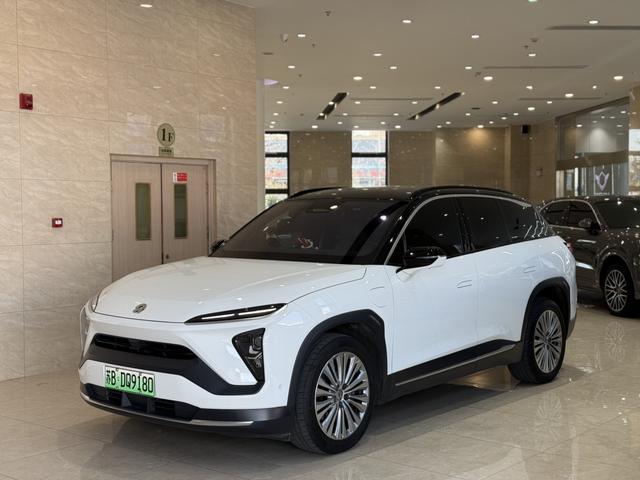 NIO ES6