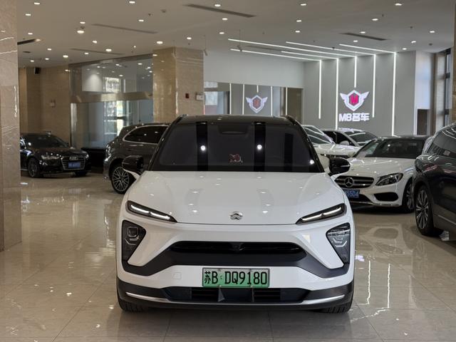 NIO ES6