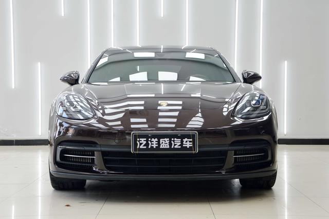 Porsche Panamera E-Hybrid