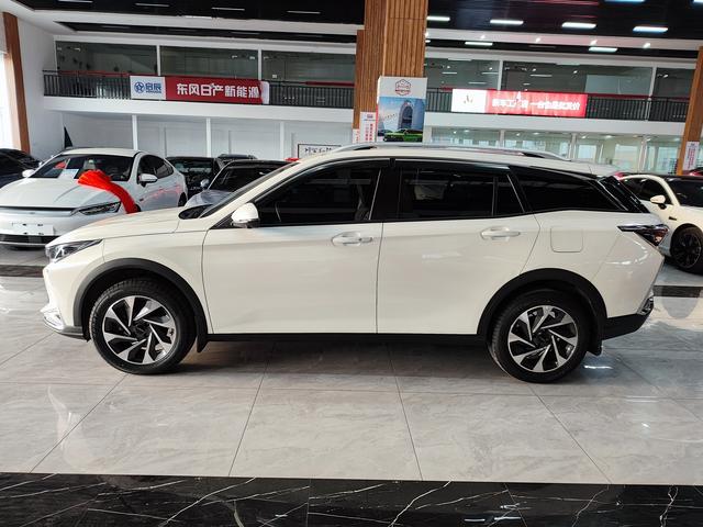 Dongfeng Yixuan GS