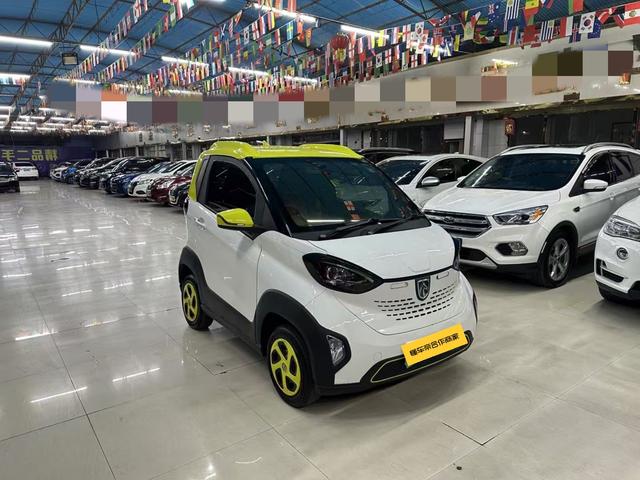 Baojun E100