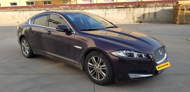 Jaguar XF