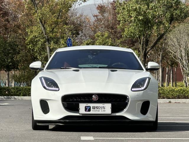 Jaguar F-TYPE