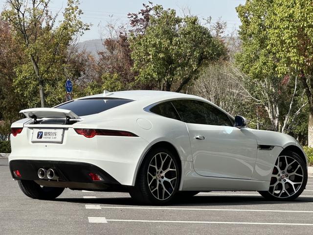 Jaguar F-TYPE