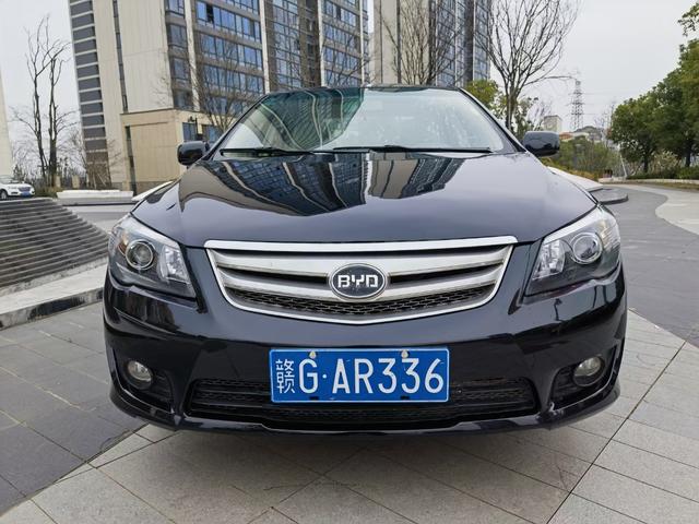 BYD L3