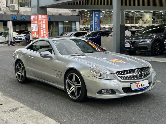 Mercedes-Benz SL Class