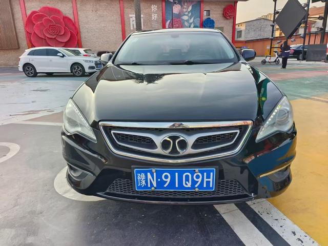 BAIC Saab D70