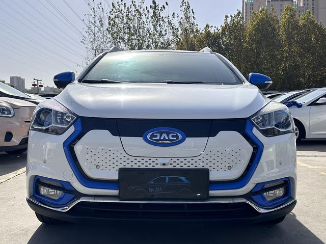 Jiangxi JAC iEV7S