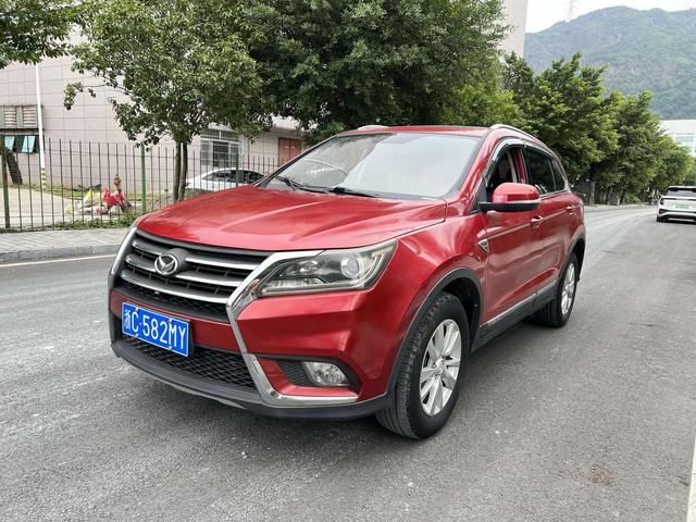 BAIC Magic S6