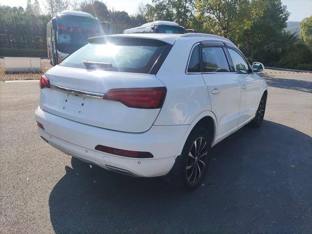 Zotye SR7