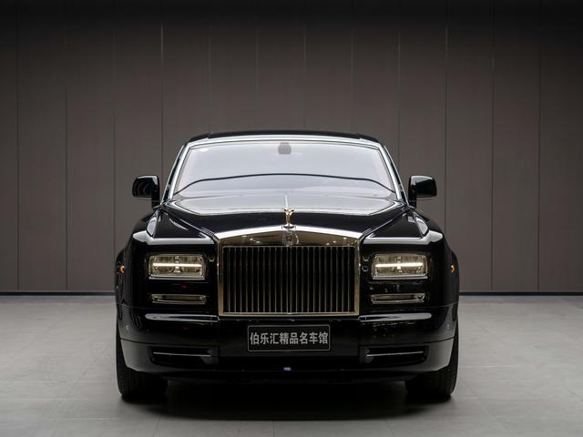 Rolls Royce Phantom