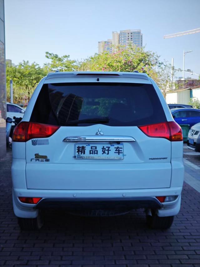 Mitsubishi Pajero Jinchang