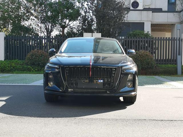 Hongqi H5