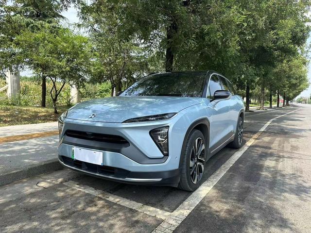 NIO ES6