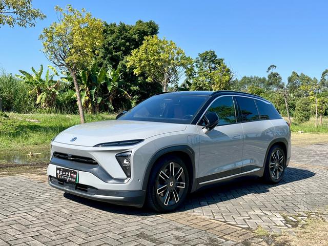 NIO ES6