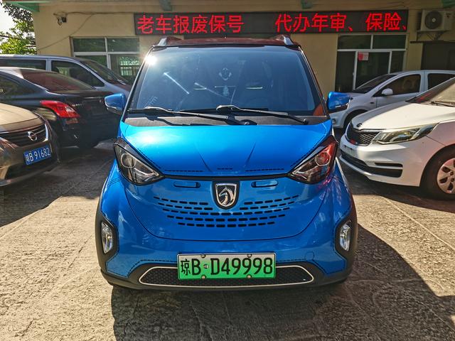 Baojun E100