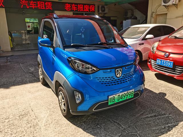 Baojun E100