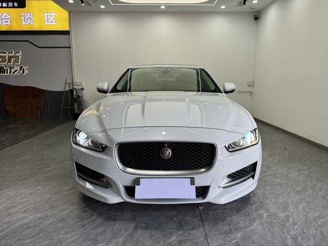 Jaguar XE