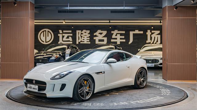 Jaguar F-TYPE