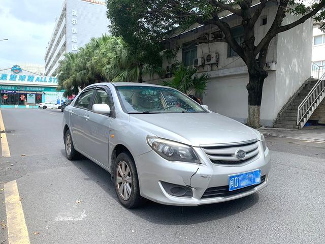 BYD L3