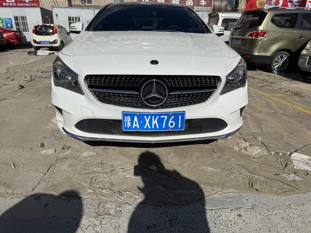 Mercedes-Benz Mercedes CLA