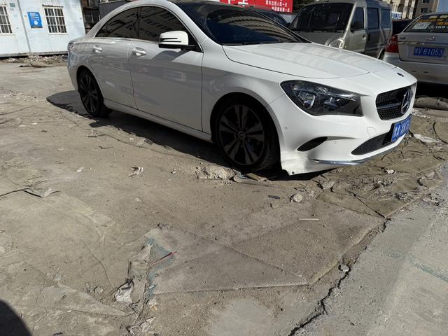 Mercedes-Benz Mercedes CLA