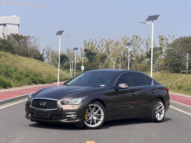 Infiniti Q50