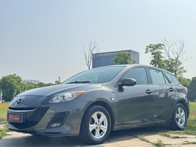 Mazda 3 (imported)