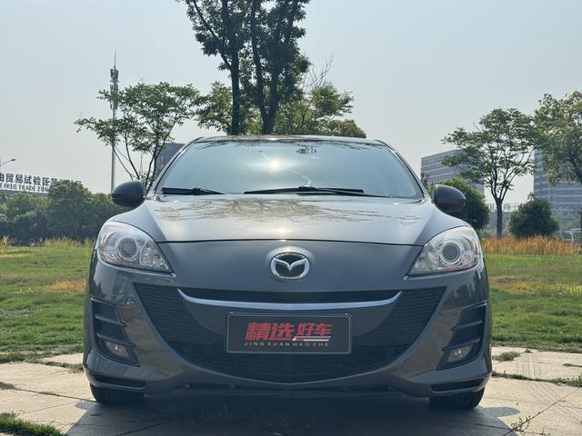 Mazda 3 (imported)