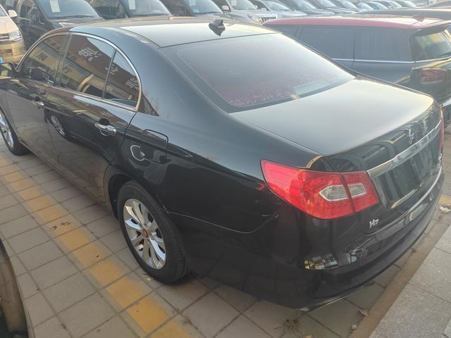 Hongqi H7