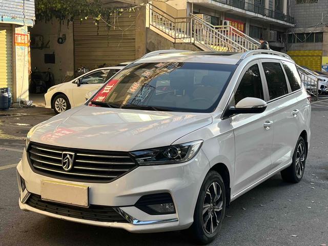 Baojun 360