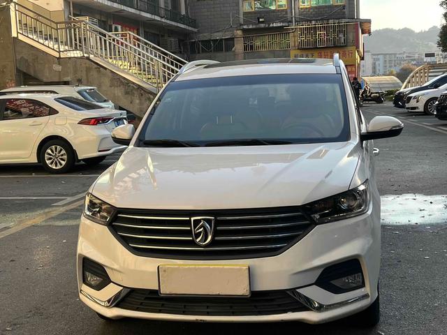 Baojun 360