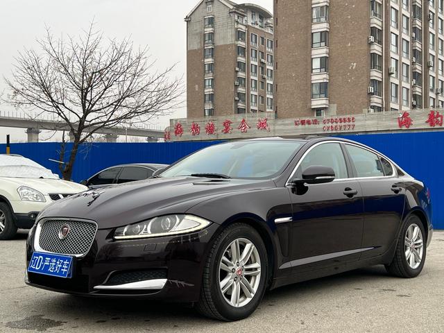 Jaguar XF