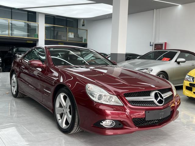 Mercedes-Benz SL Class