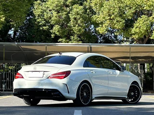 Mercedes-Benz Mercedes CLA AMG