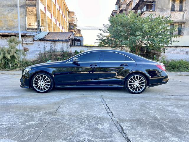 Mercedes-Benz Mercedes Benz CLS