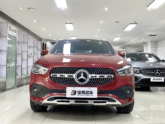 Mercedes-Benz GLA