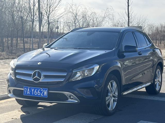 Mercedes-Benz GLA