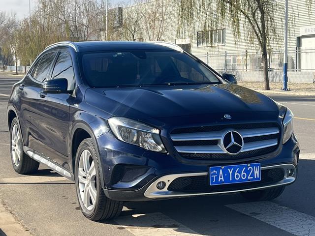 Mercedes-Benz GLA