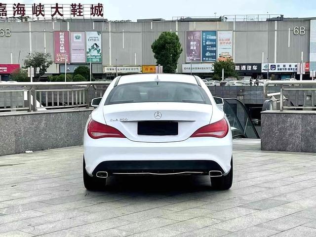 Mercedes-Benz Mercedes CLA