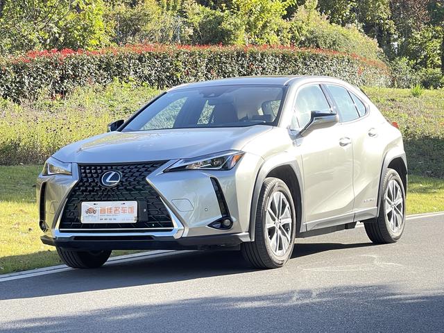 Lexus UX EV