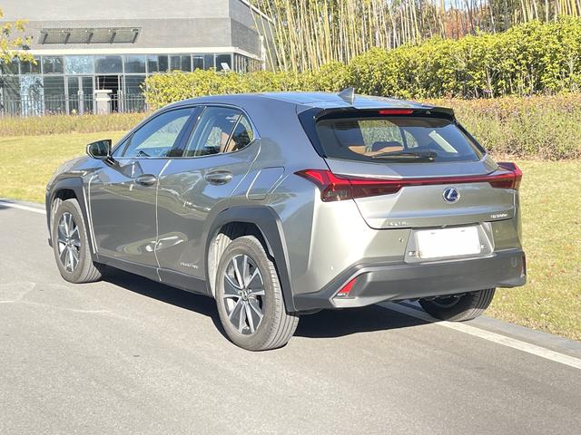 Lexus UX EV