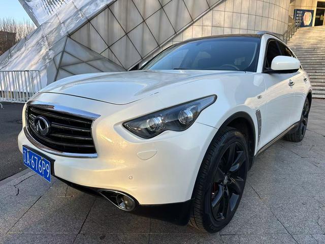 Infiniti FX