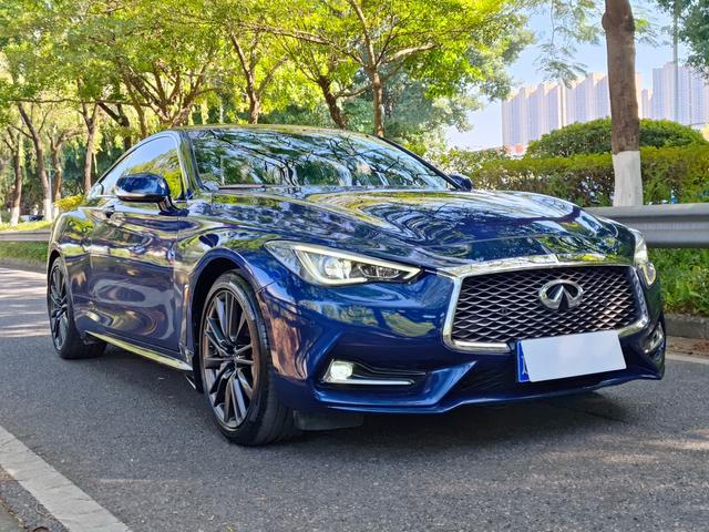 Infiniti Q60