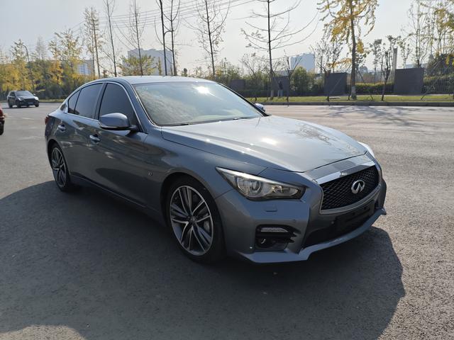 Infiniti Q50