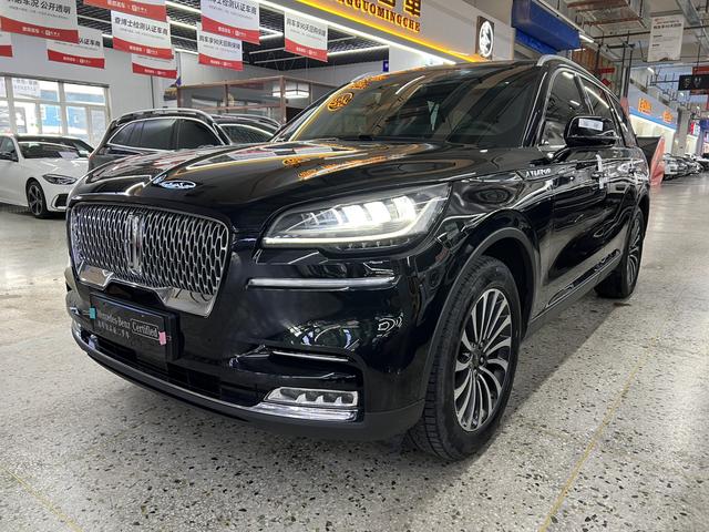 Lincoln Aviator