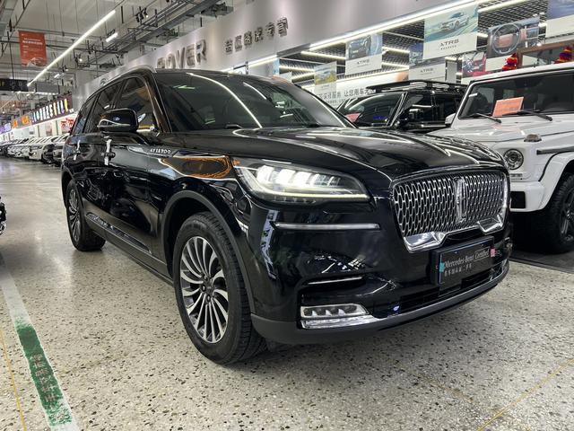 Lincoln Aviator