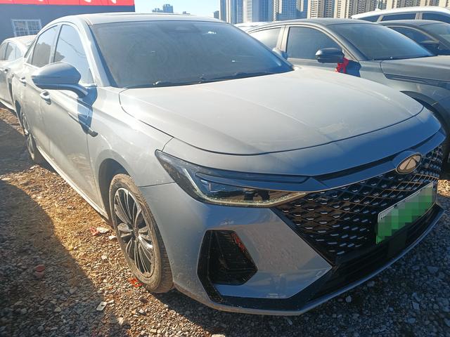 Chery Fengyun A8