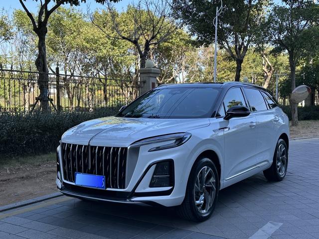 Hongqi HS3